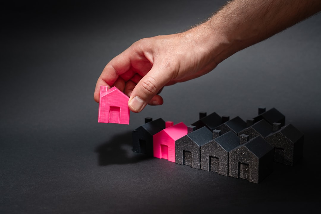 Photo real estate contract disputes